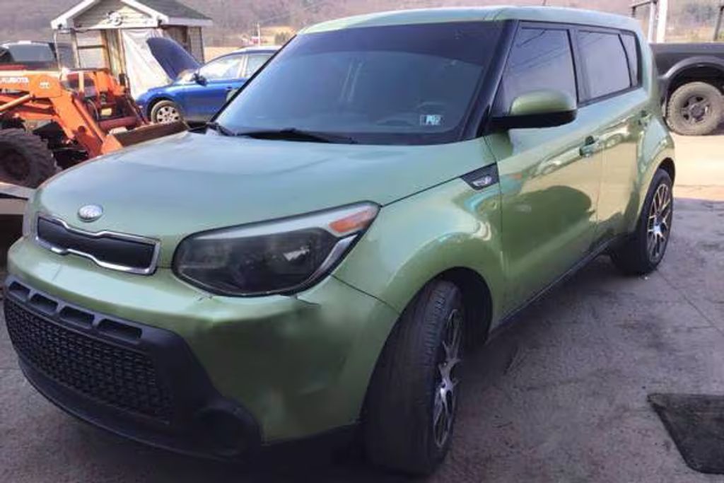 2014 KIA Soul GL(BASE) for sale at Troys Auto Sales