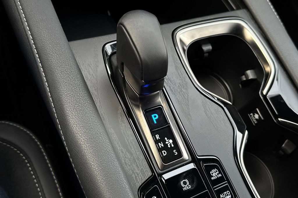 2025 LEXUS RX - photo 25