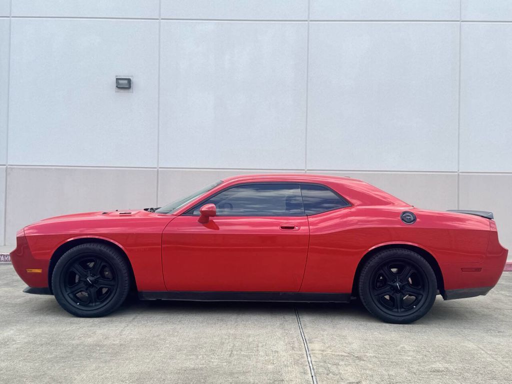 2009 DODGE Challenger - photo 2