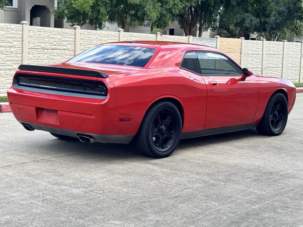 2009 DODGE Challenger - photo 5