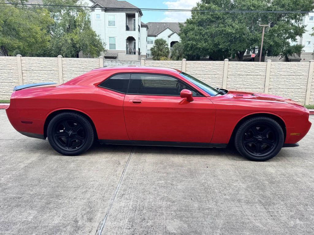 2009 DODGE Challenger - photo 6
