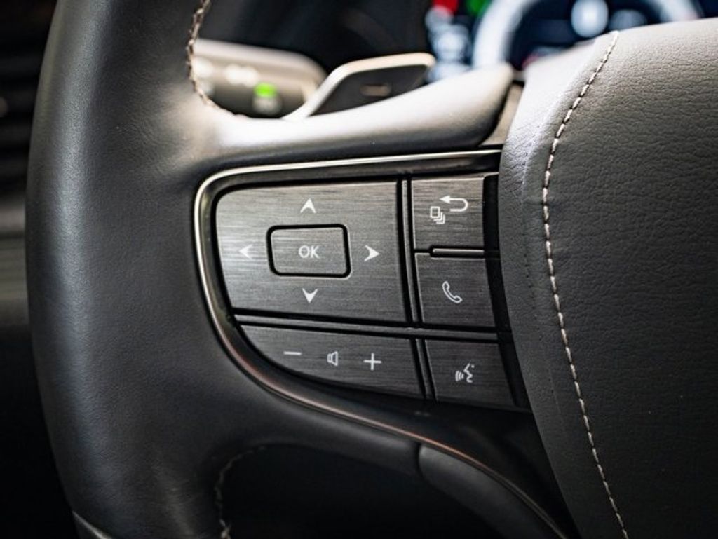 2019 LEXUS LS - photo 26