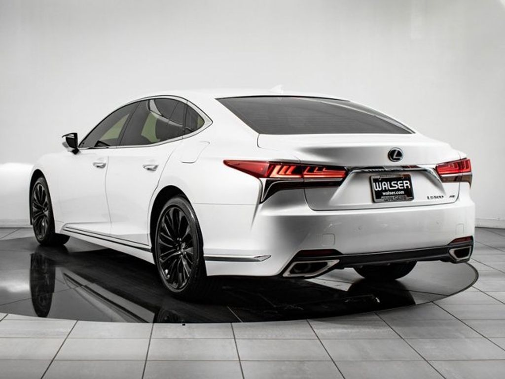 2019 LEXUS LS - photo 11