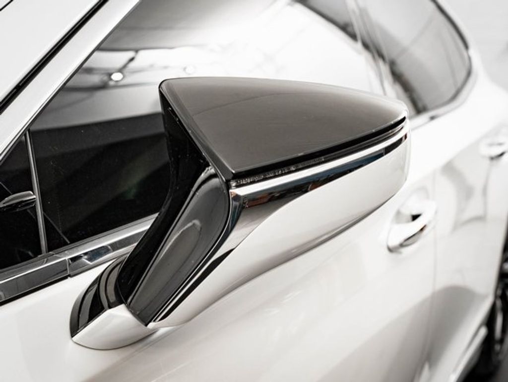 2019 LEXUS LS - photo 15
