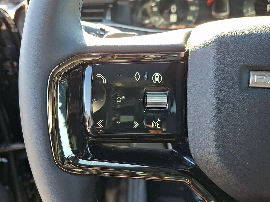2026 LAND ROVER Range Rover Evoque - photo 21