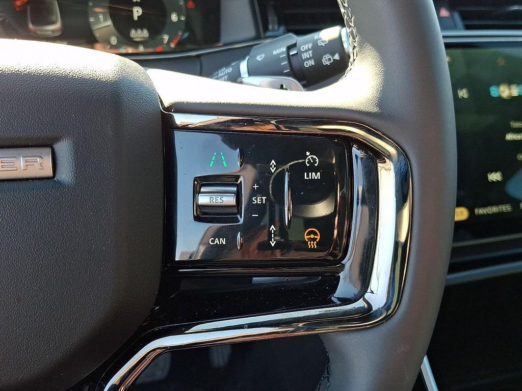 2026 LAND ROVER Range Rover Evoque - photo 22