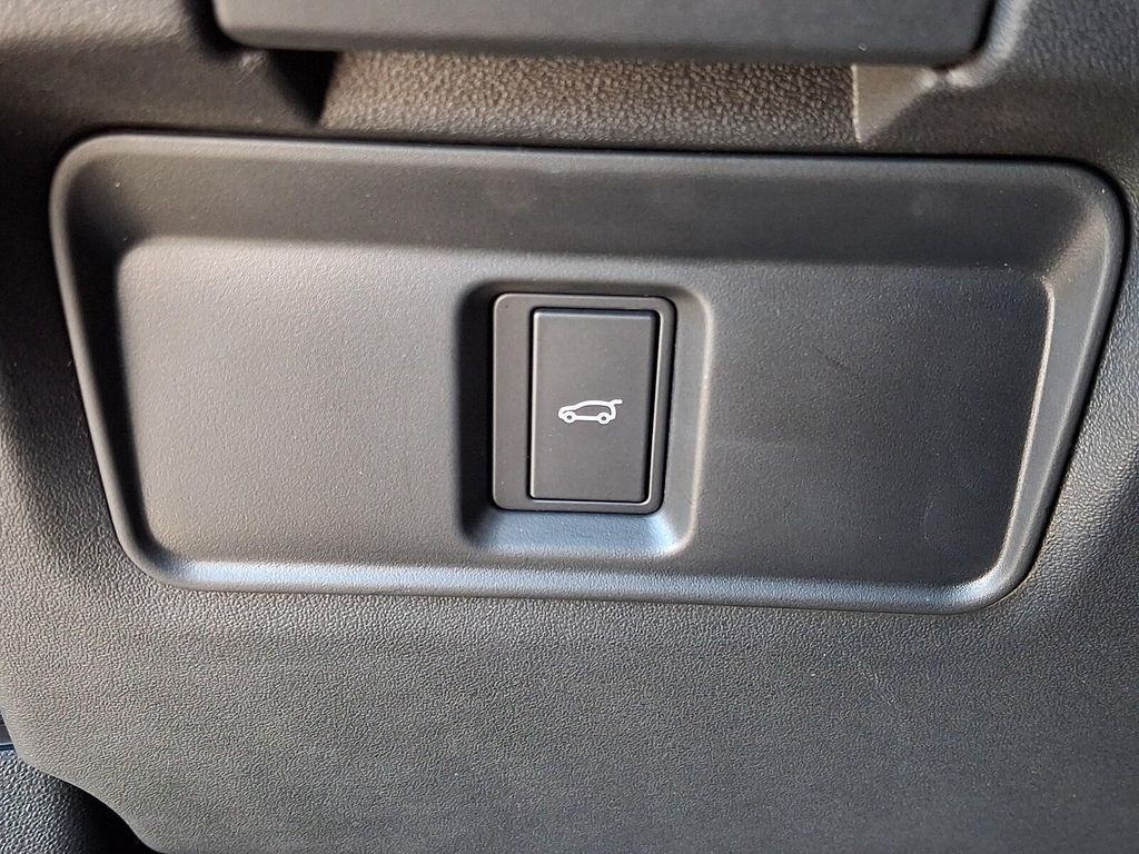 2026 LAND ROVER Range Rover Evoque - photo 24