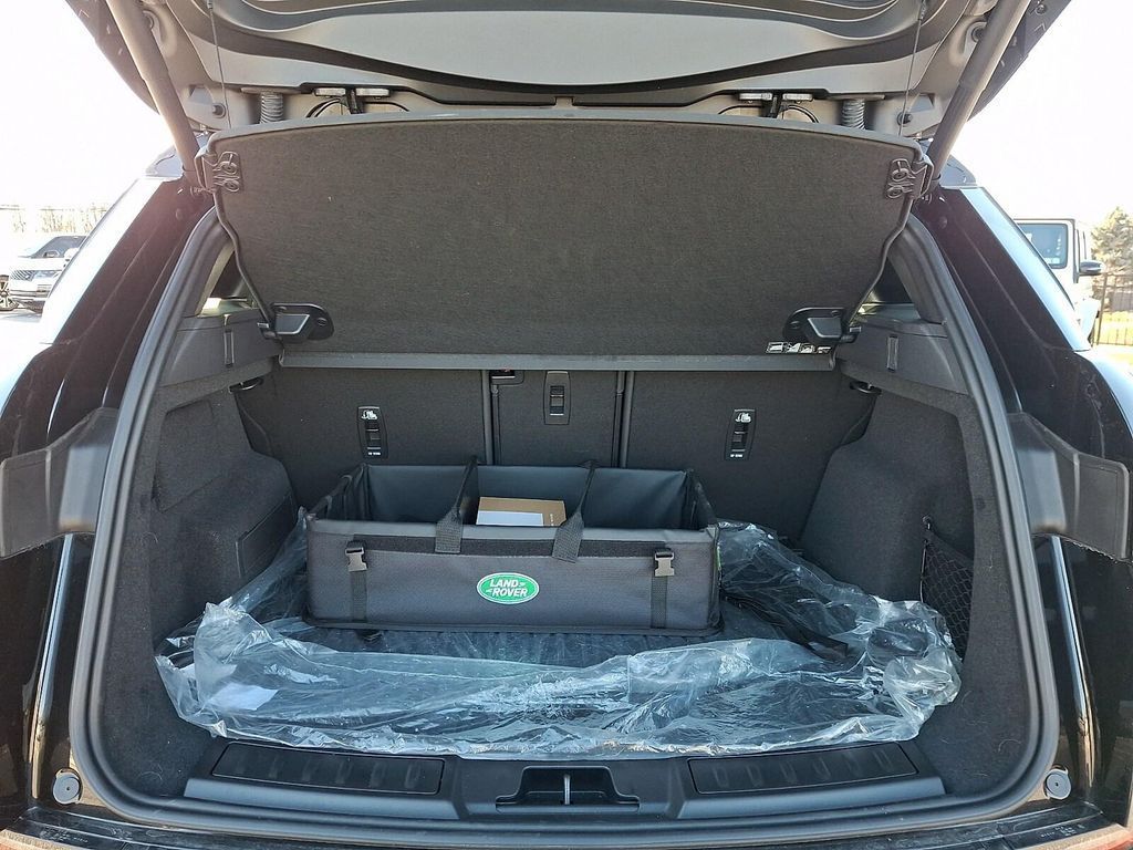 2026 LAND ROVER Range Rover Evoque - photo 27