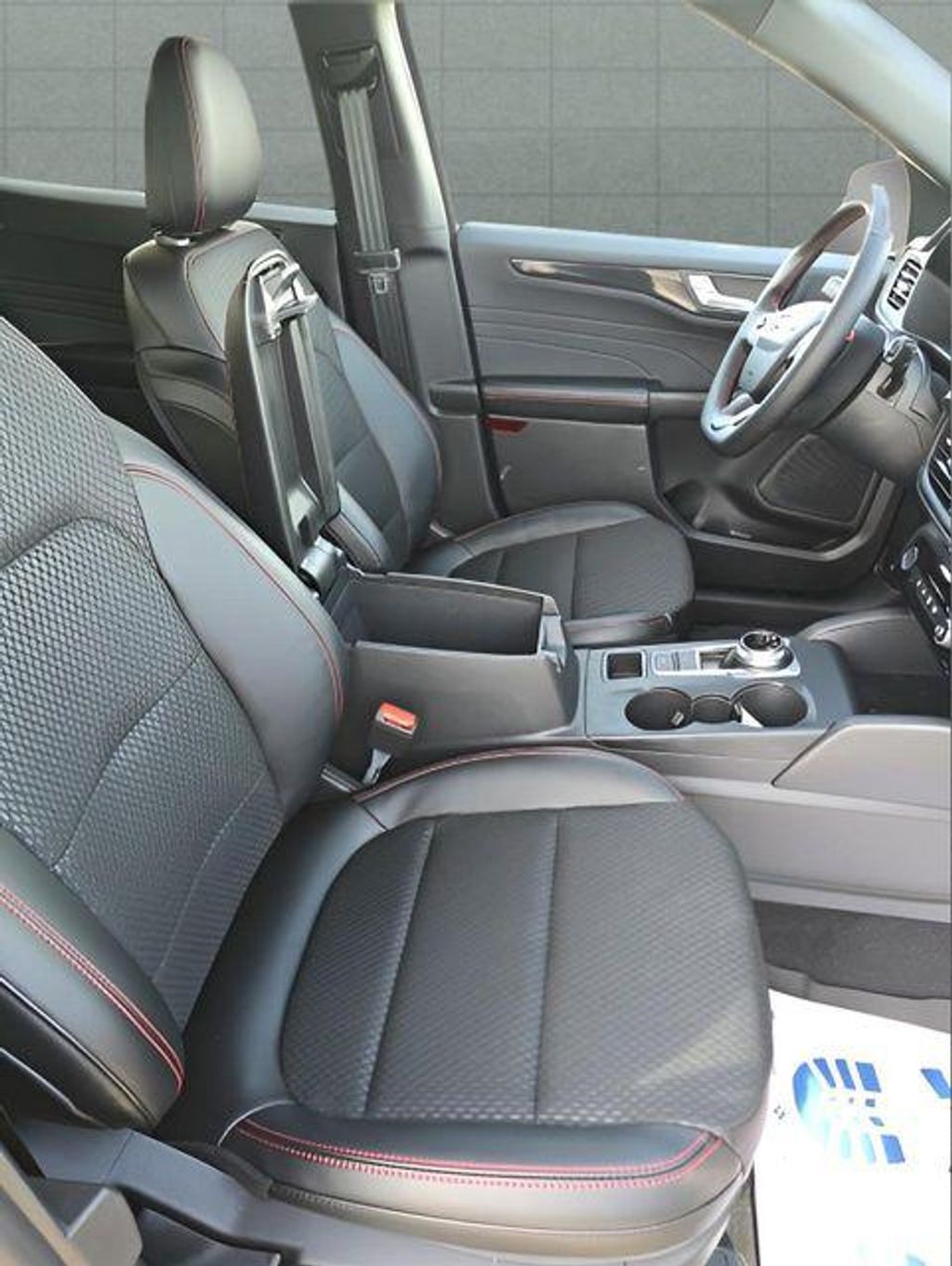 2026 FORD Escape - photo 19