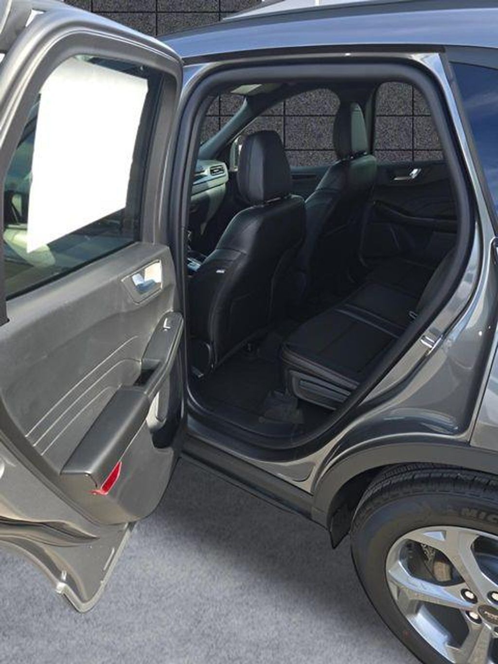 2026 FORD Escape - photo 11
