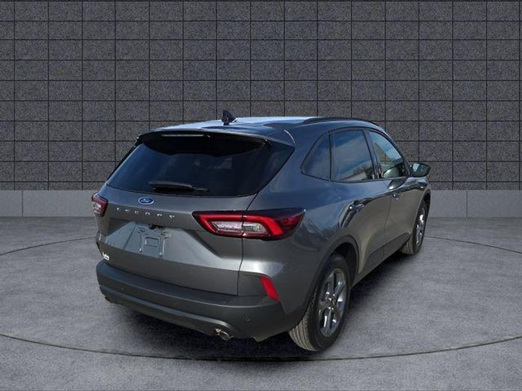 2026 FORD Escape - photo 15