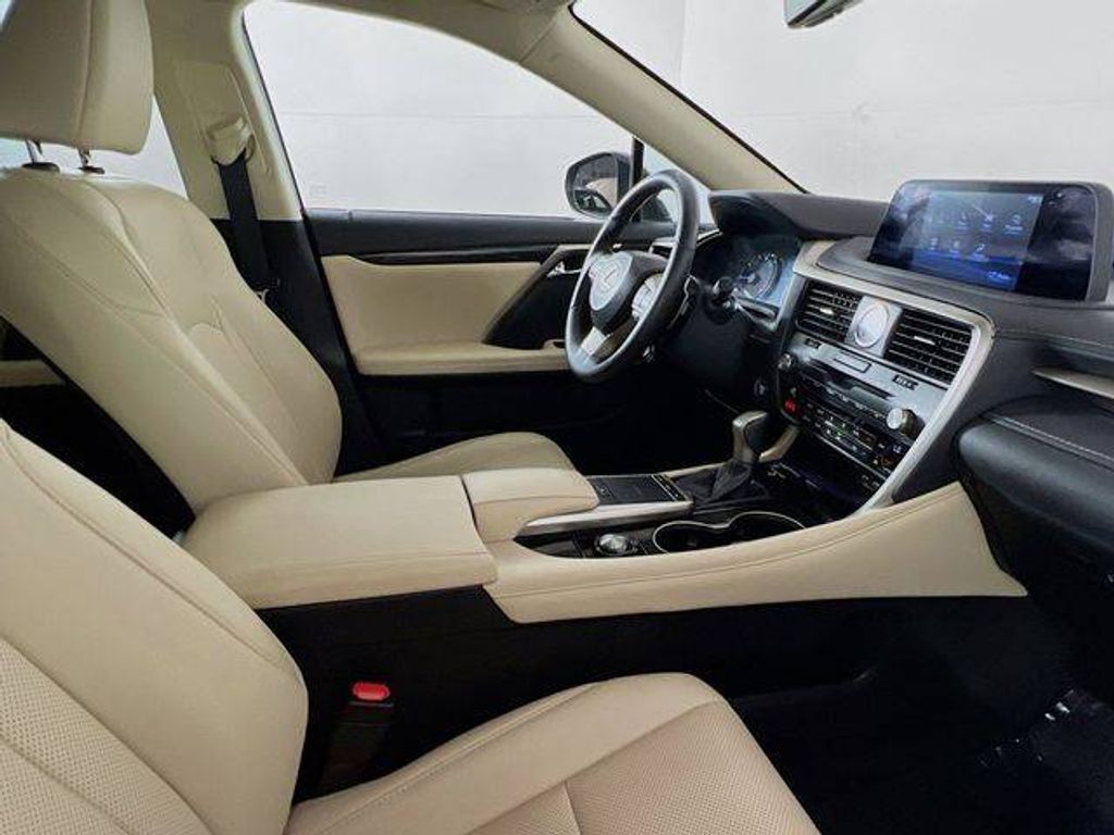 2021 LEXUS RX - photo 23