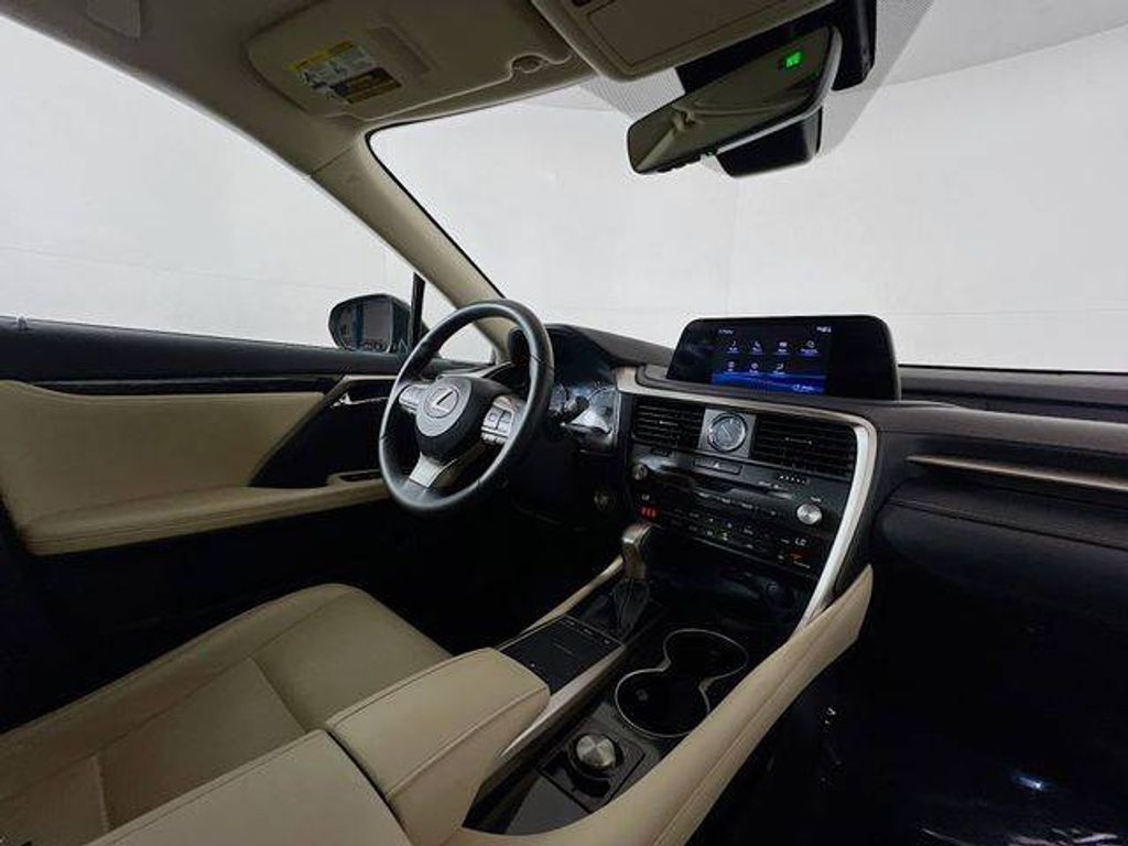 2021 LEXUS RX - photo 24