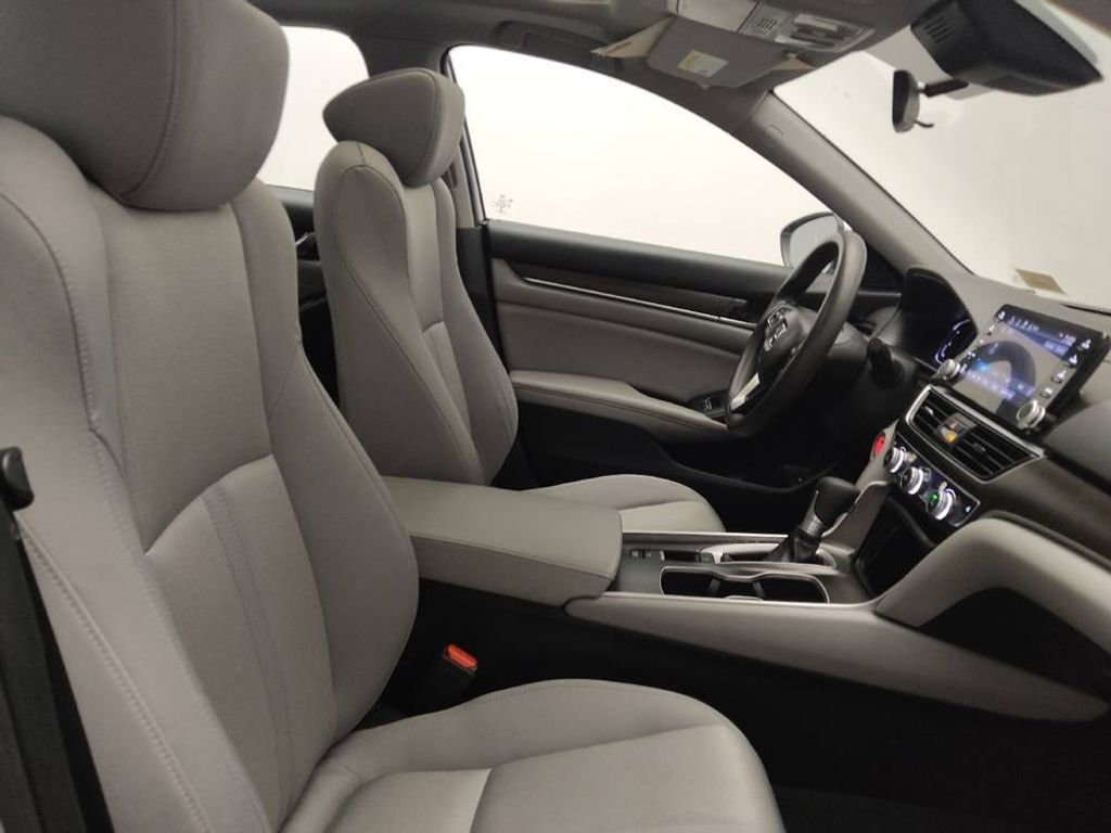 2020 HONDA Accord - photo 21