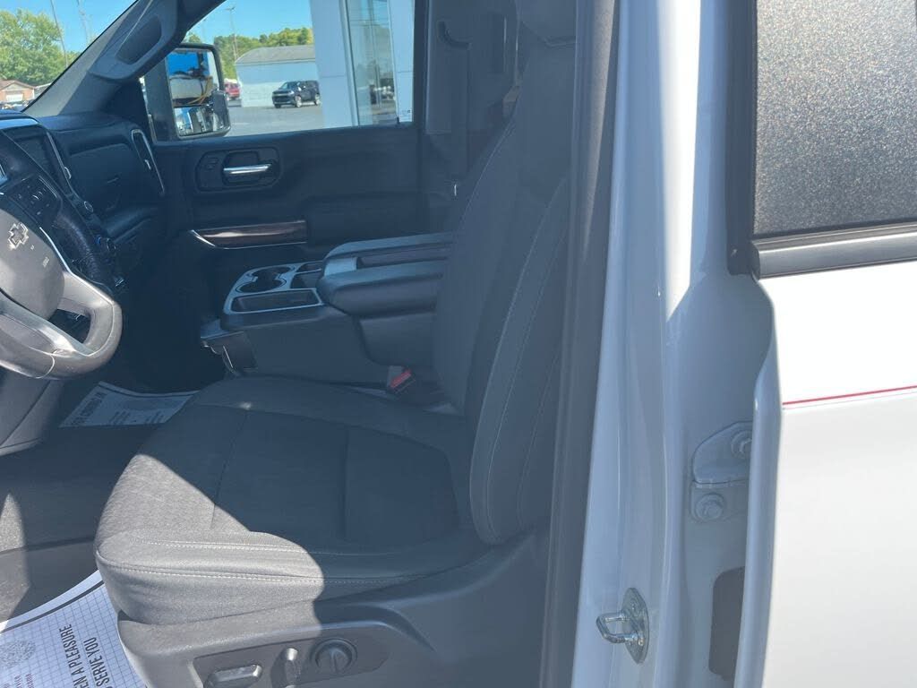 2021 CHEVROLET Silverado - photo 21