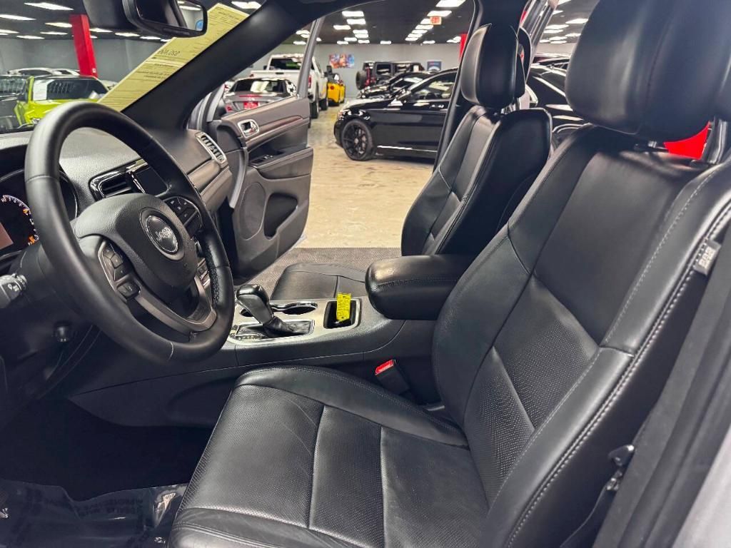 2020 JEEP Grand Cherokee - photo 32