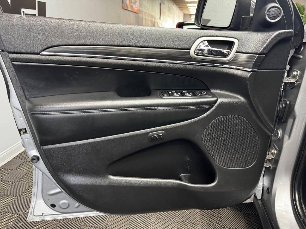 2020 JEEP Grand Cherokee - photo 36