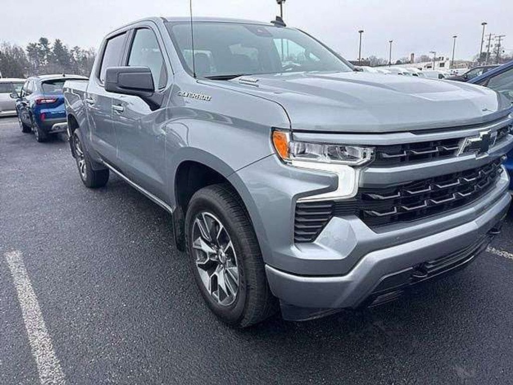 2024 Chevrolet Silverado RST