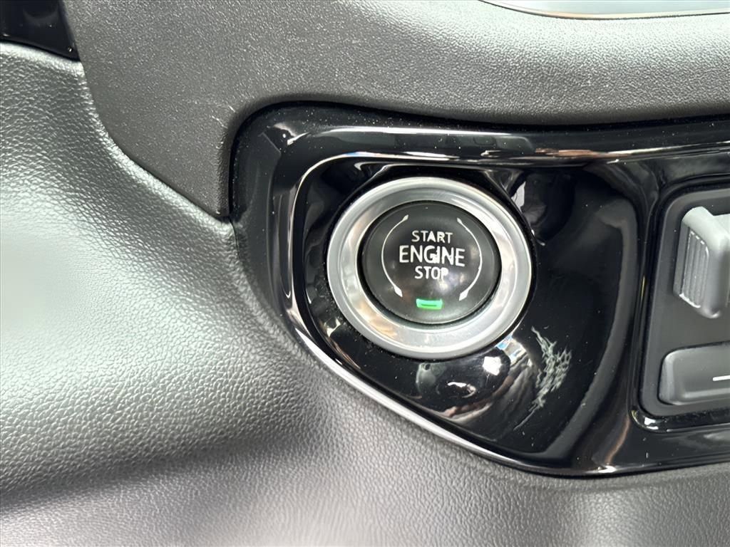 2023 CHEVROLET Silverado - photo 8