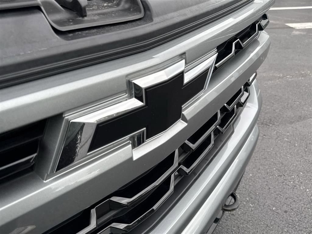 2023 CHEVROLET Silverado - photo 18
