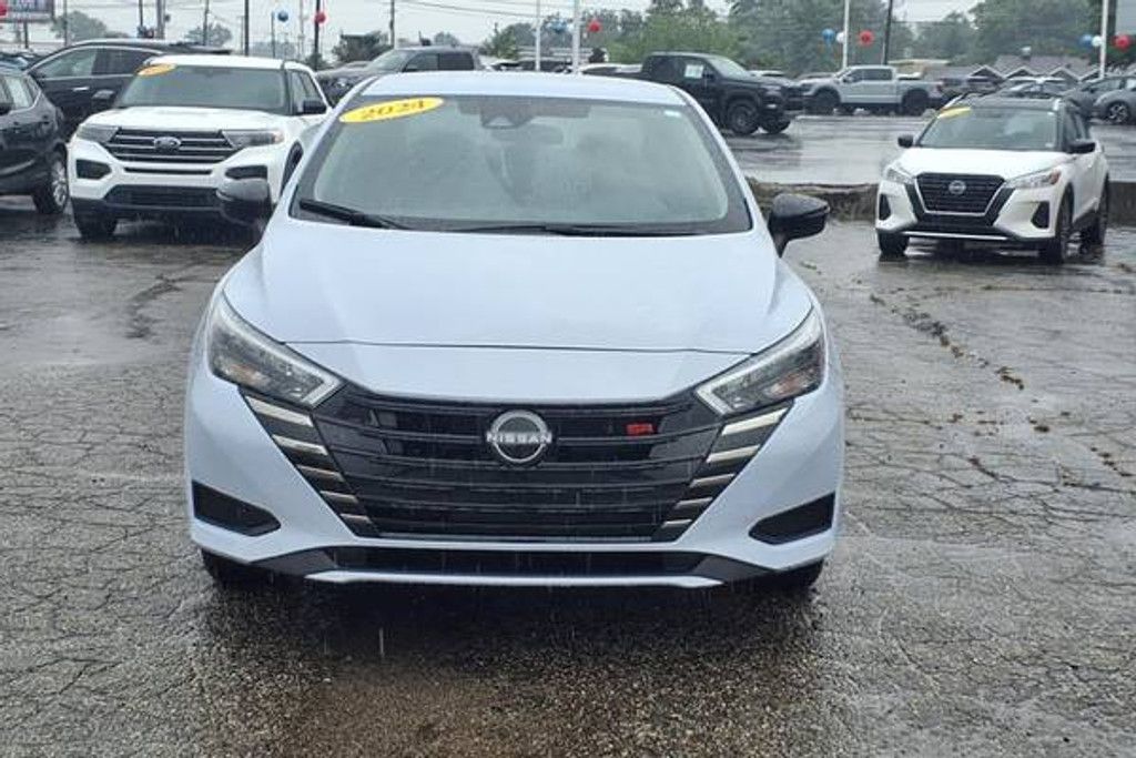 2024 NISSAN Versa - photo 2