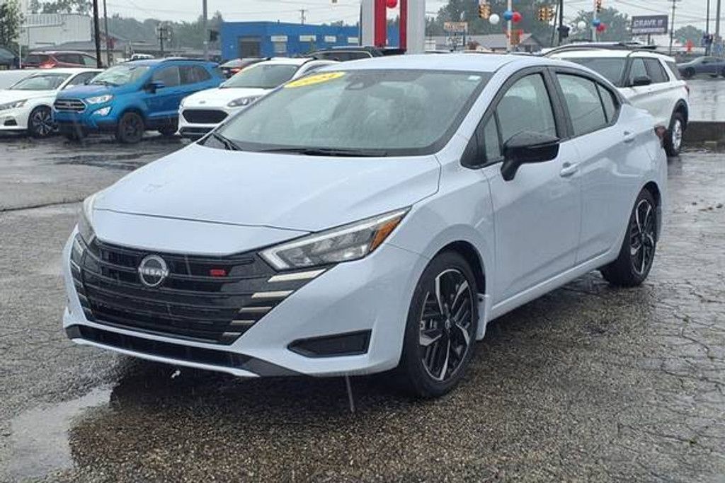 2024 NISSAN Versa - photo 3