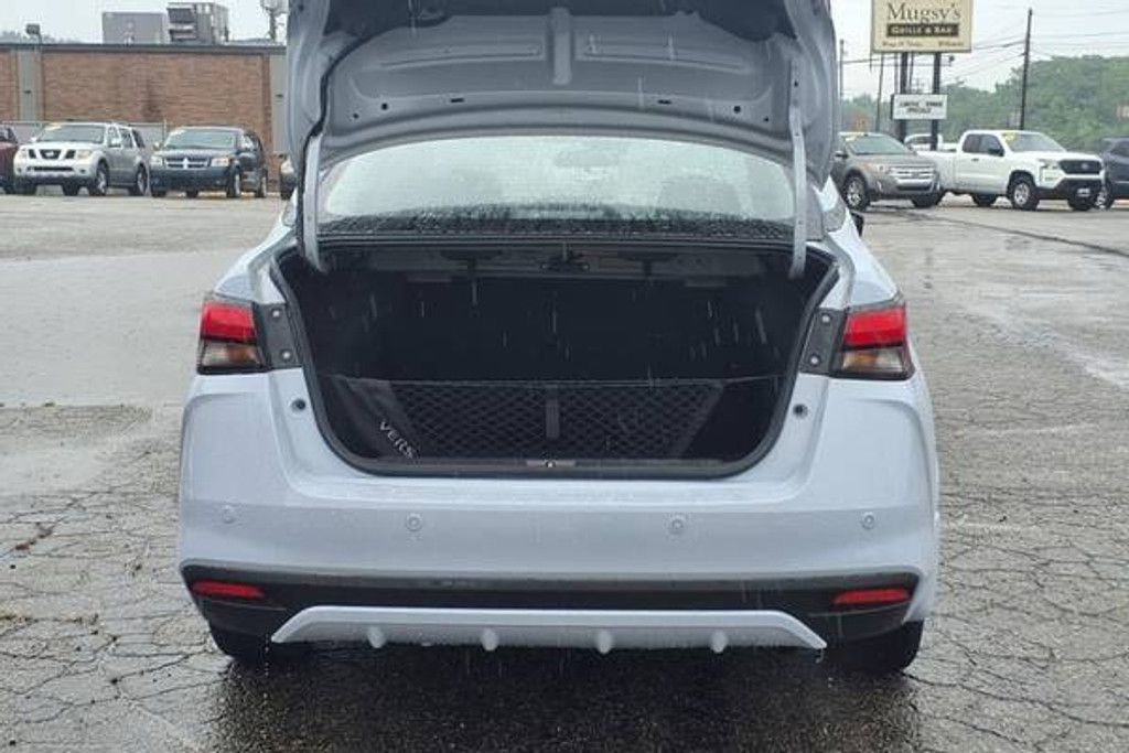 2024 NISSAN Versa - photo 7
