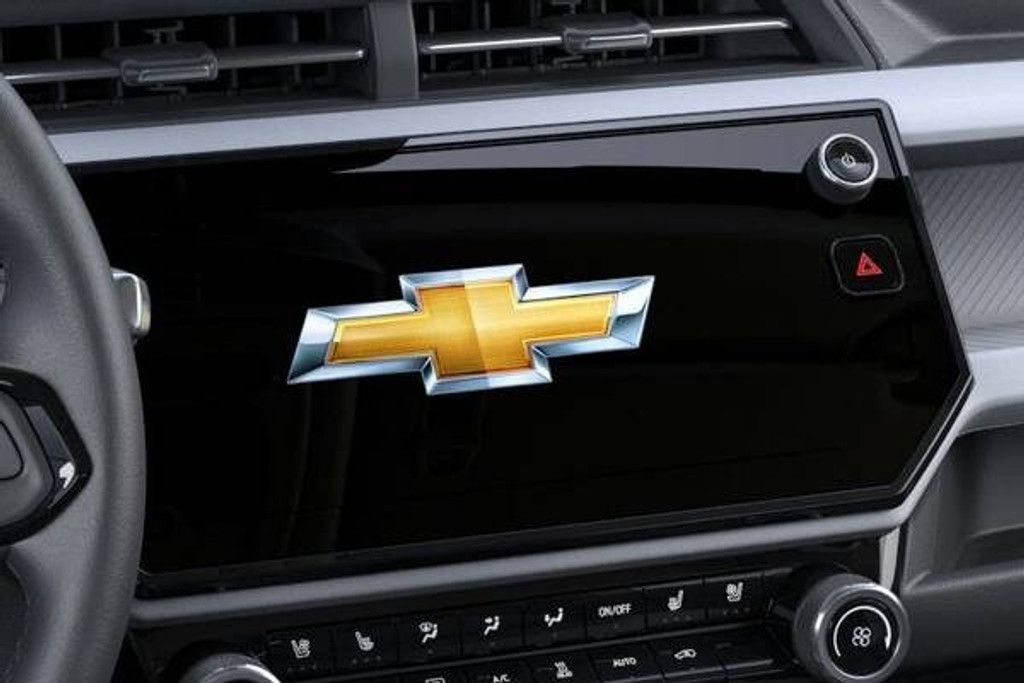 2027 CHEVROLET Bolt - photo 20