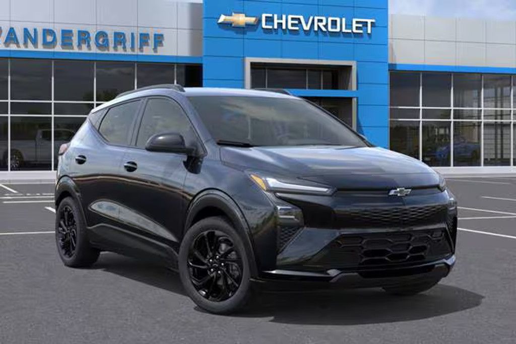 2027 CHEVROLET Bolt - photo 7
