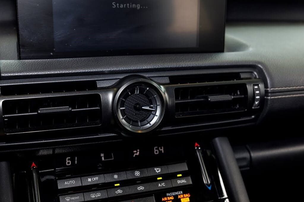 2024 LEXUS IS - photo 23