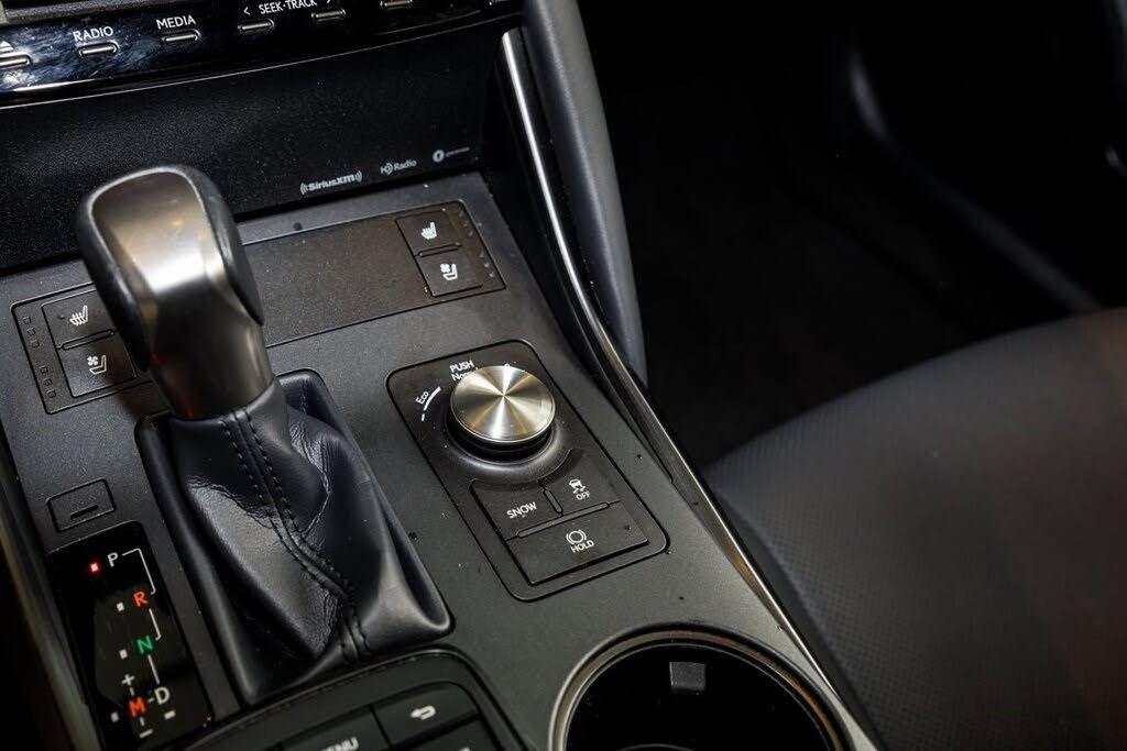 2024 LEXUS IS - photo 24