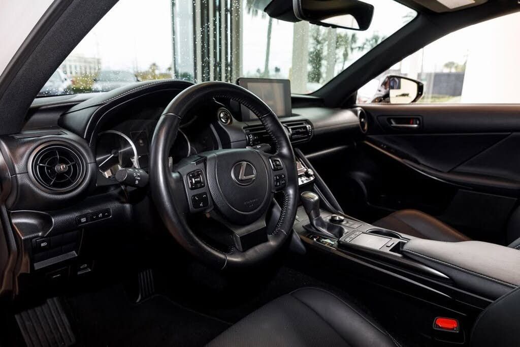 2024 LEXUS IS - photo 18