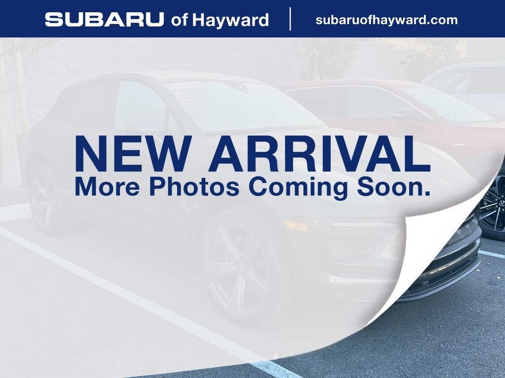 2024 Porsche Macan T
