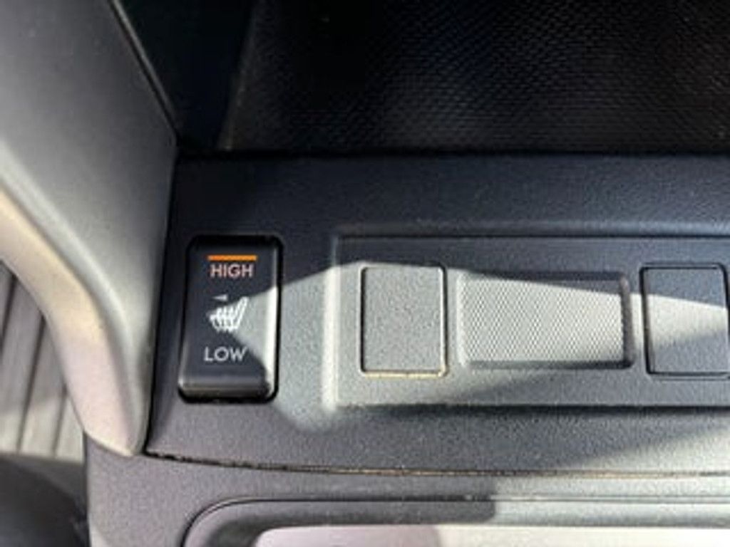 2017 SUBARU Forester - photo 23