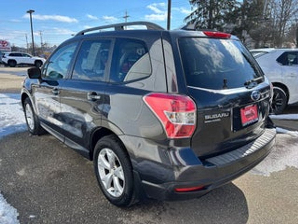 2017 SUBARU Forester - photo 31