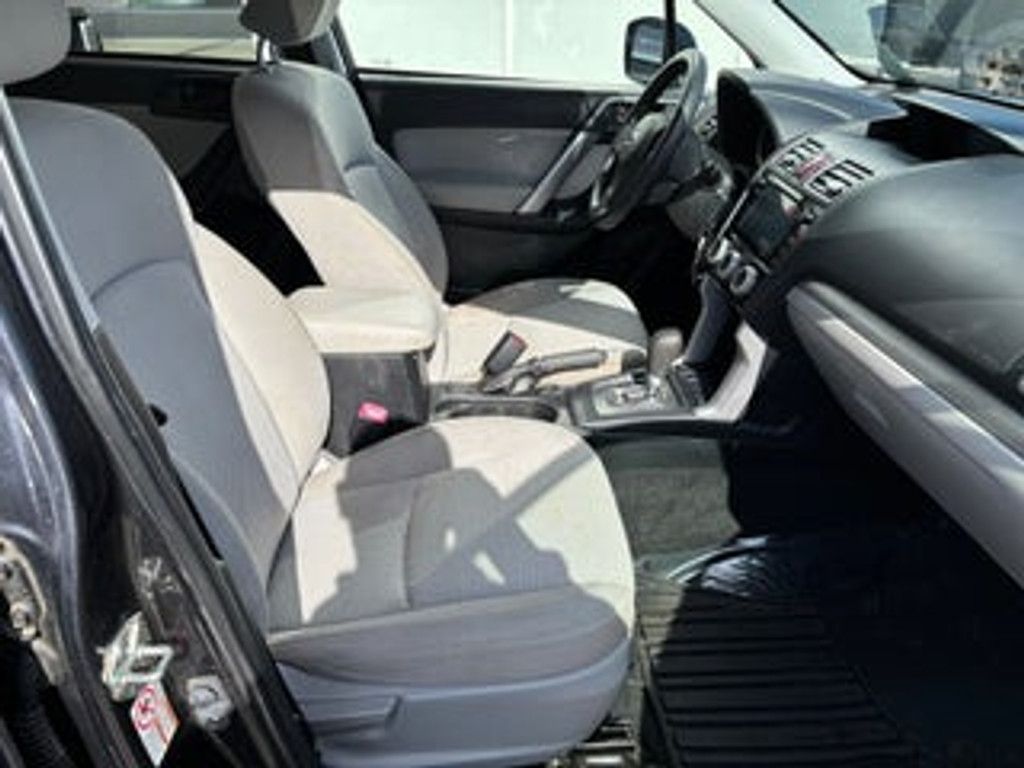 2017 SUBARU Forester - photo 35