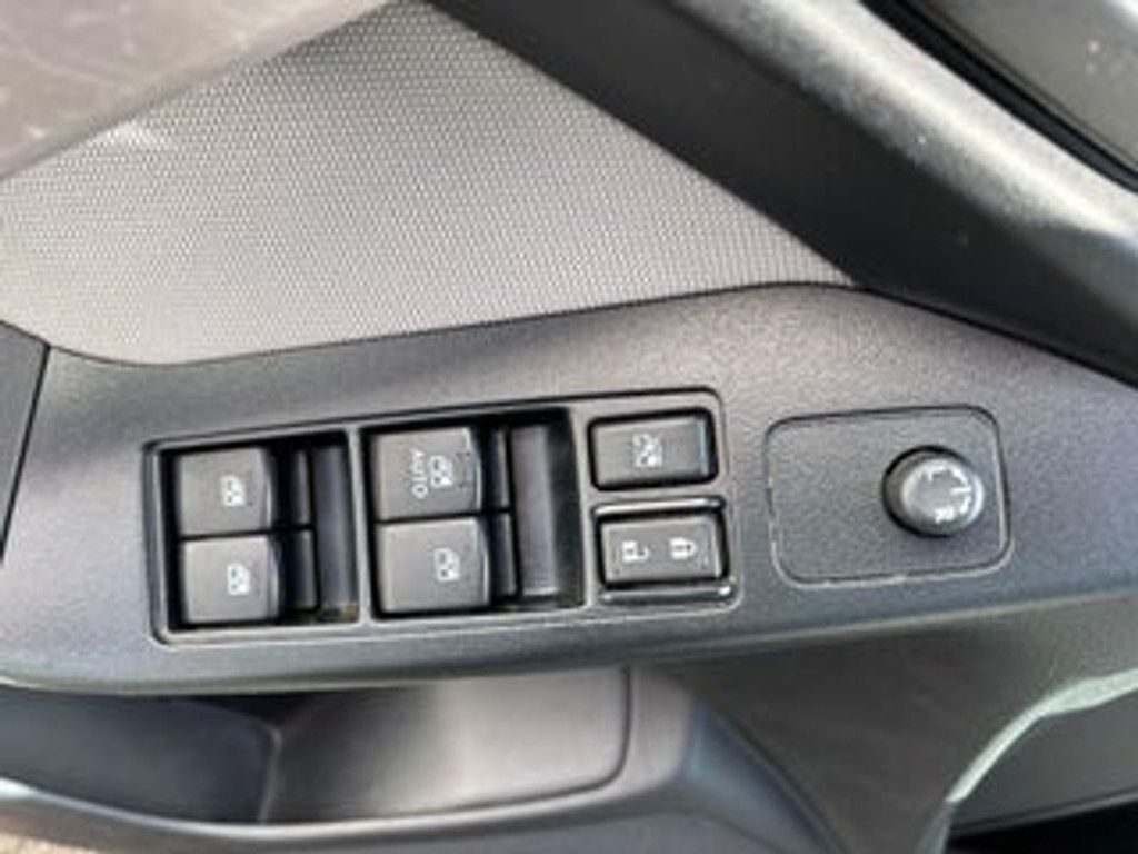 2017 SUBARU Forester - photo 17