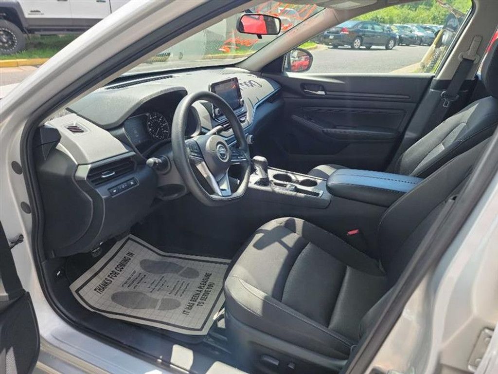 2020 NISSAN Altima - photo 9