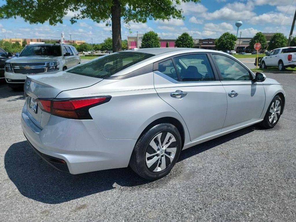 2020 NISSAN Altima - photo 4