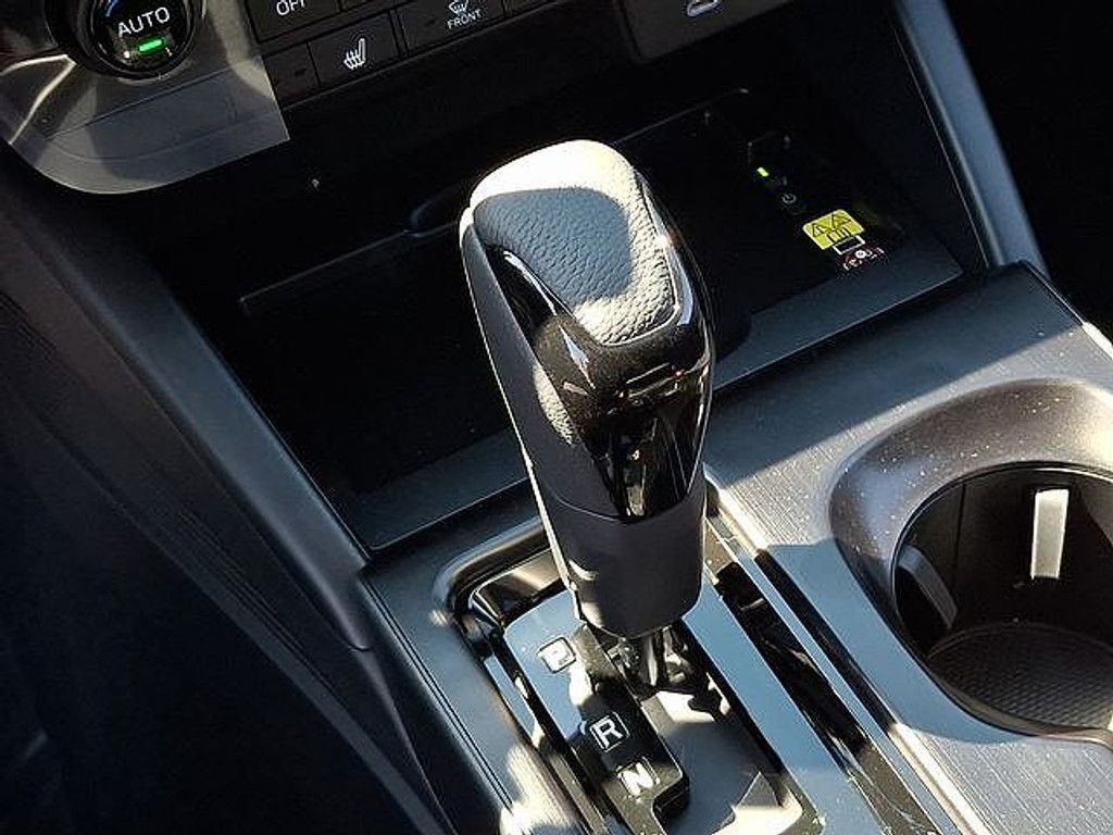 2026 SUBARU Outback - photo 8