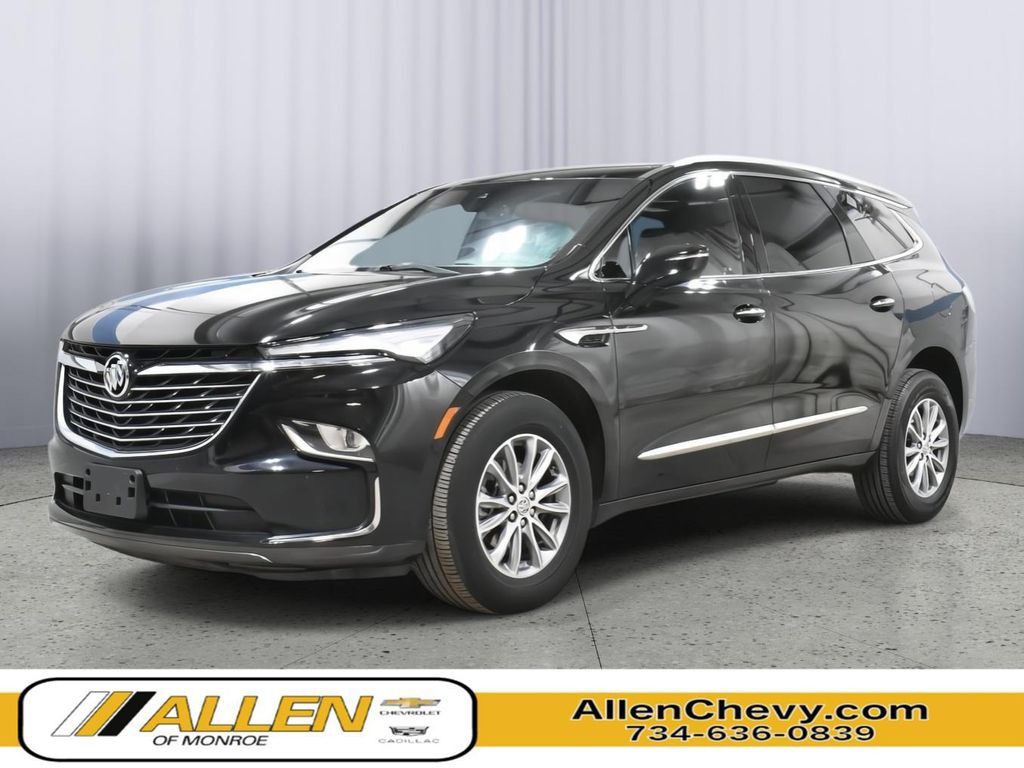 2023 Buick Enclave Essence