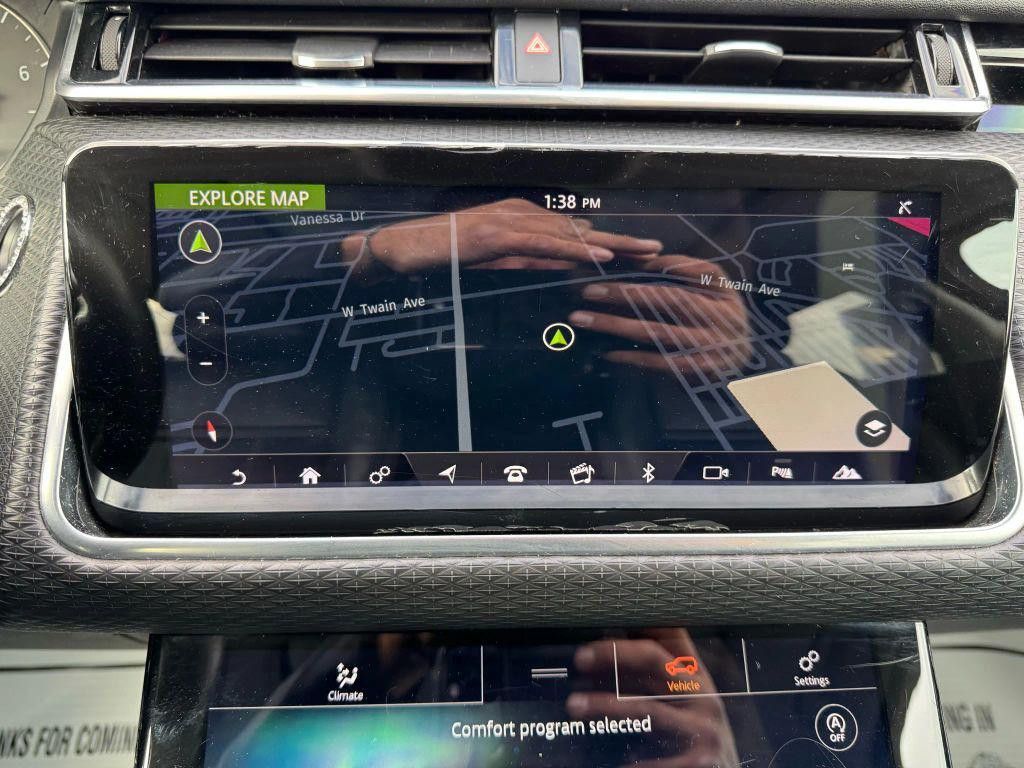 2020 LAND ROVER Range Rover Velar - photo 24