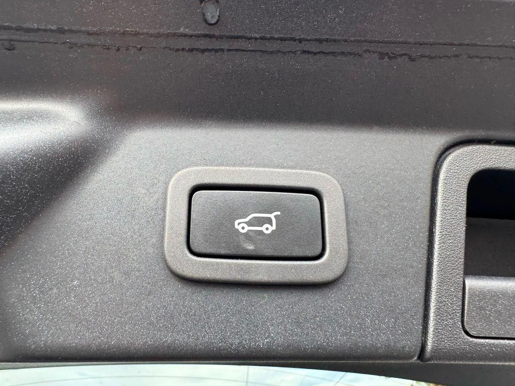 2020 LAND ROVER Range Rover Velar - photo 33