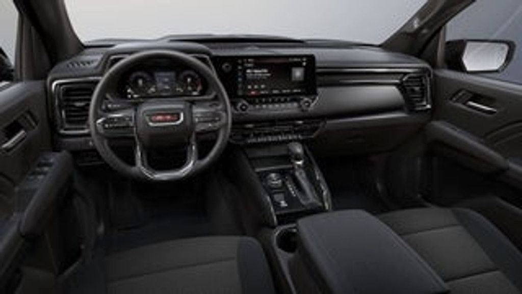 2024 GMC Canyon - photo 6