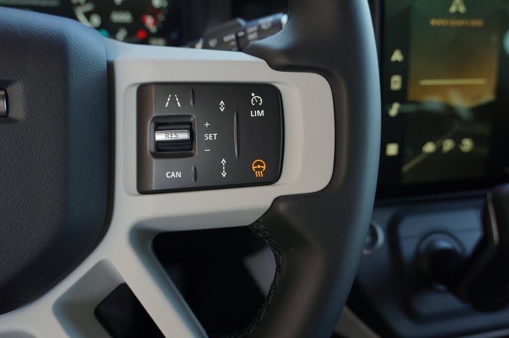2026 LAND ROVER Defender - photo 19
