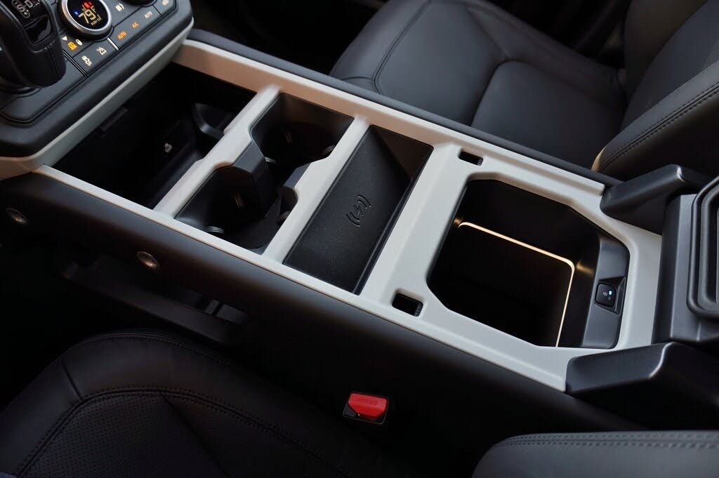 2026 LAND ROVER Defender - photo 32