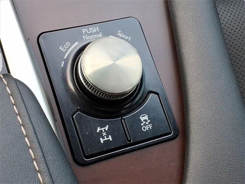 2021 LEXUS RX - photo 16