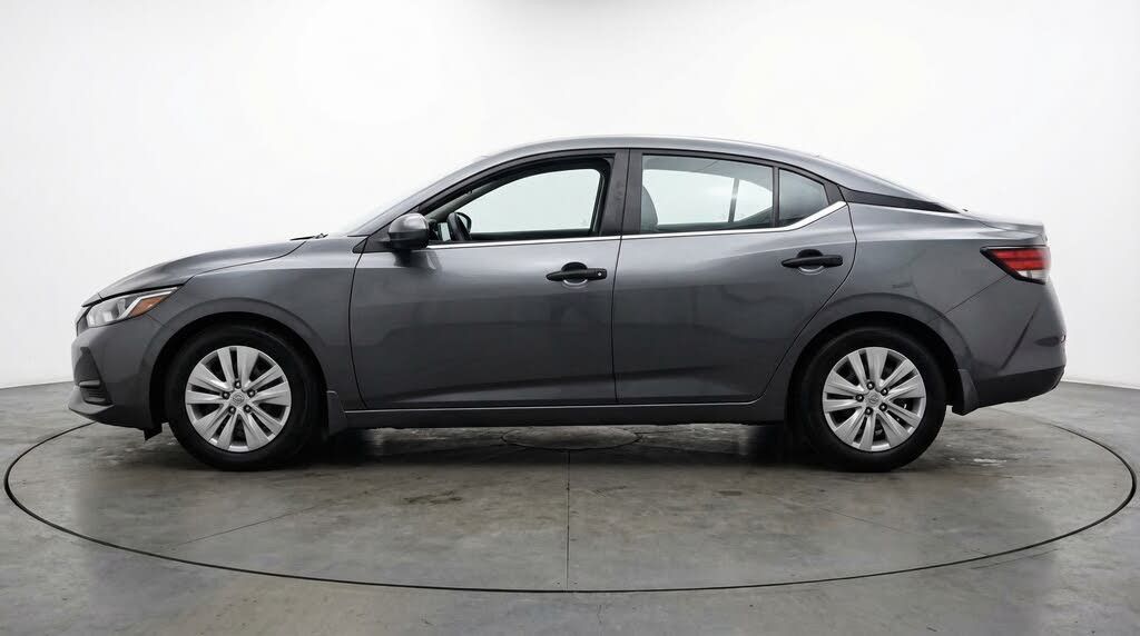 2025 NISSAN Sentra - photo 5