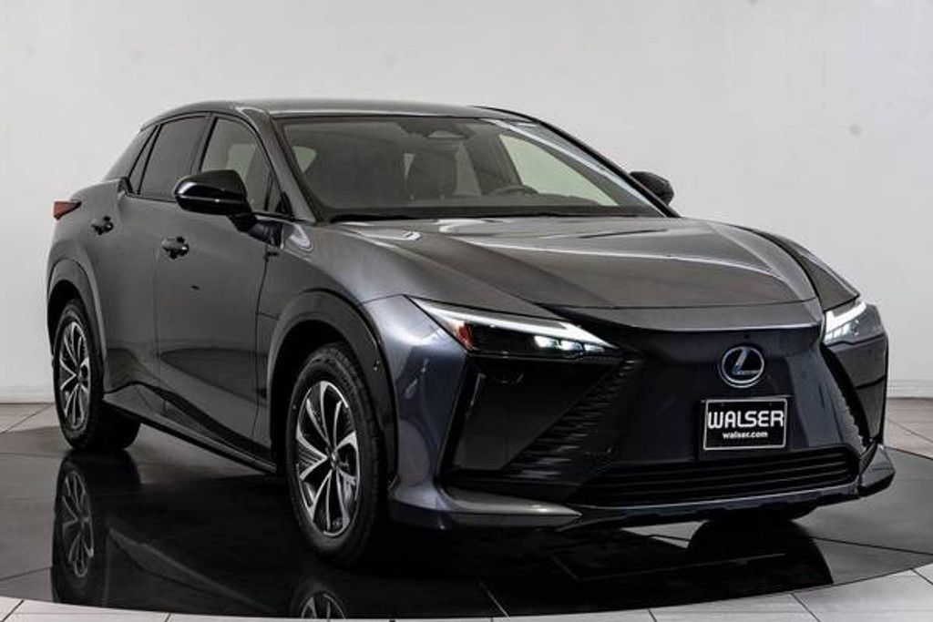 2023 LEXUS RZ - photo 12