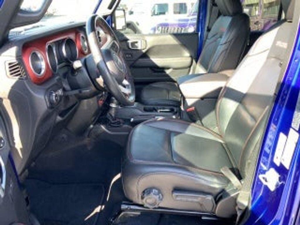 2020 JEEP Wrangler - photo 24